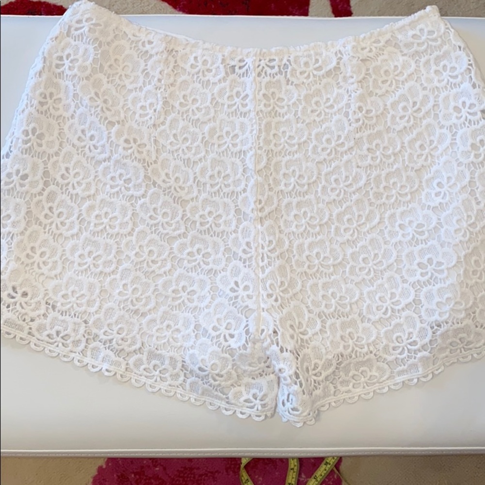 Shorts - Picture 4 of 6